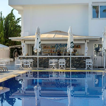 Protaras Plaza Hotel Exterior foto
